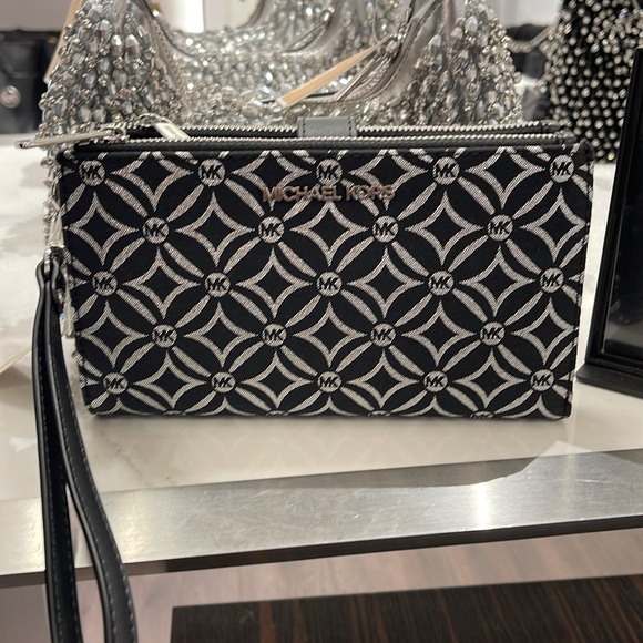 Michael Kors Jet Set Travel Large Double-Zip Wristlet-Wallet-PhoneHolder Black - Picture 8 of 16